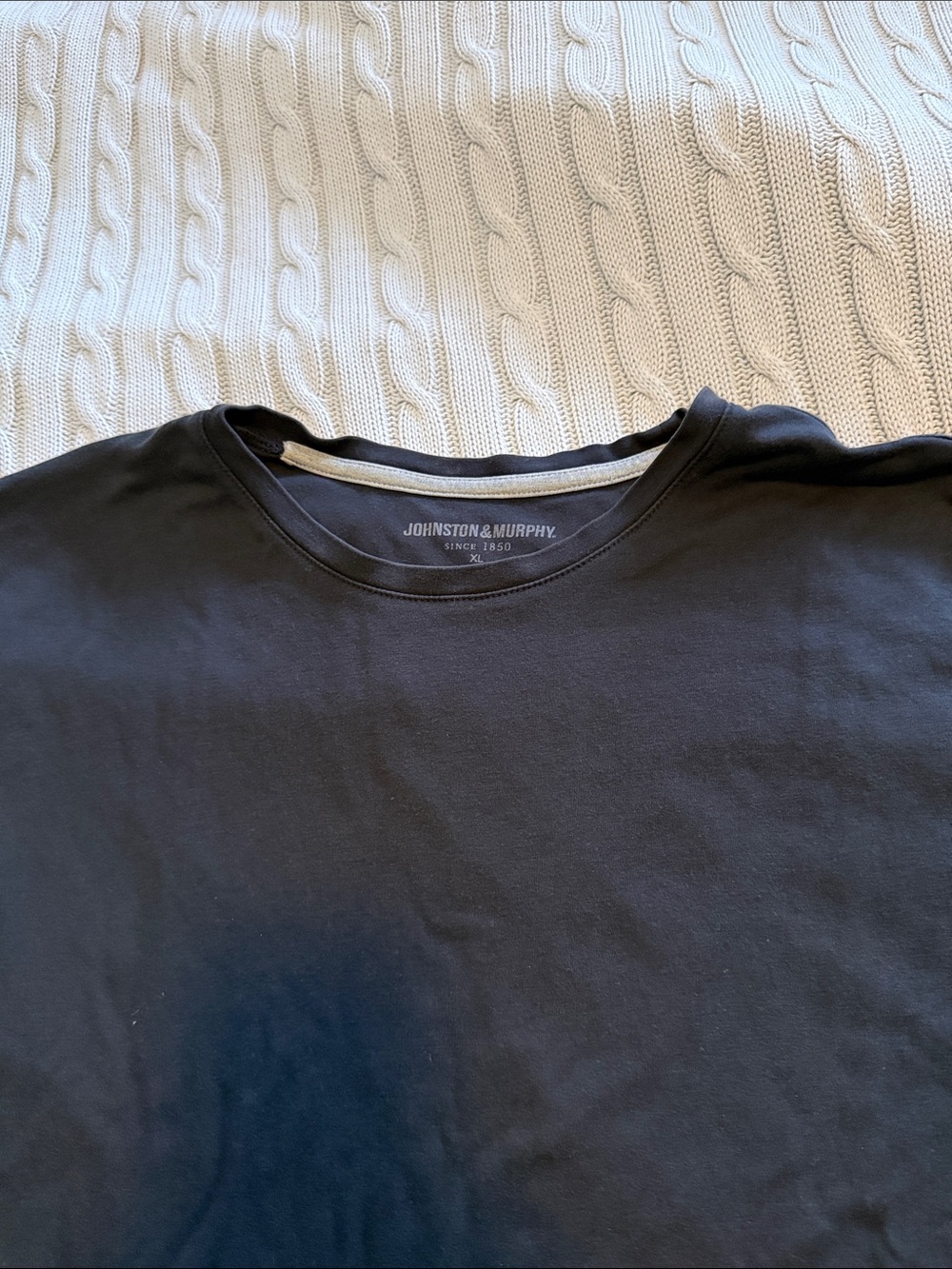 Johnston & Murphy Men’s Black Crewneck Tee